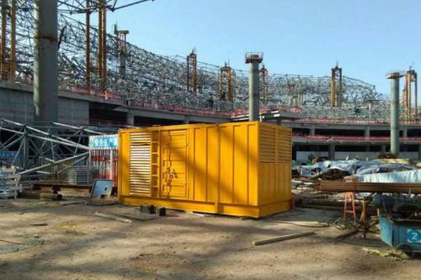 舒城发电机出租如何判断空气滤清器是否需要更换？